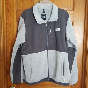 Gray North Face Denali fleece